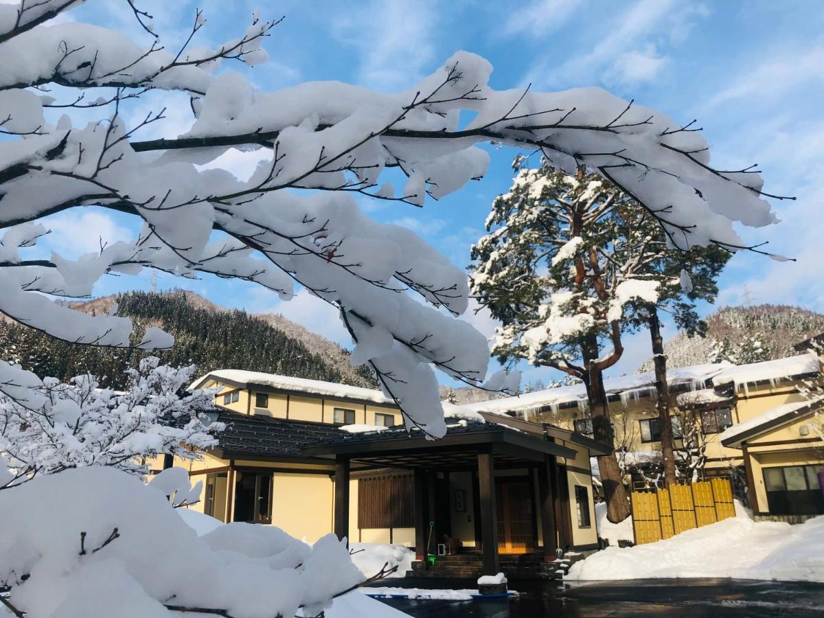 Yukemuri No Yado Inazumi Onsen Yuzawa  Exterior foto