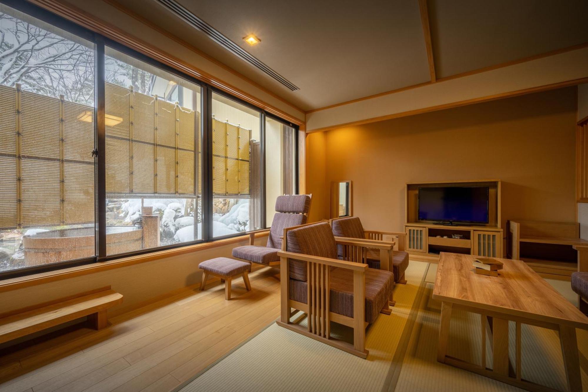 Yukemuri No Yado Inazumi Onsen Yuzawa  Exterior foto